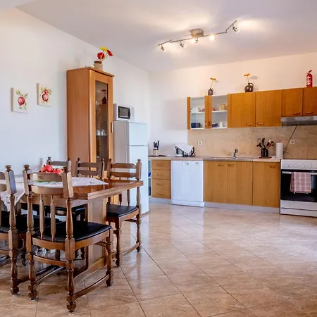 Apartmán Irini Njivice