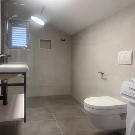 Apartament Irini *