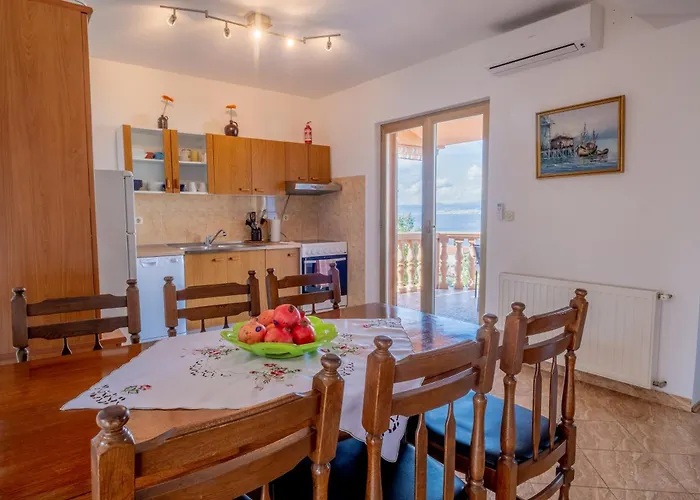 Irini Apartman